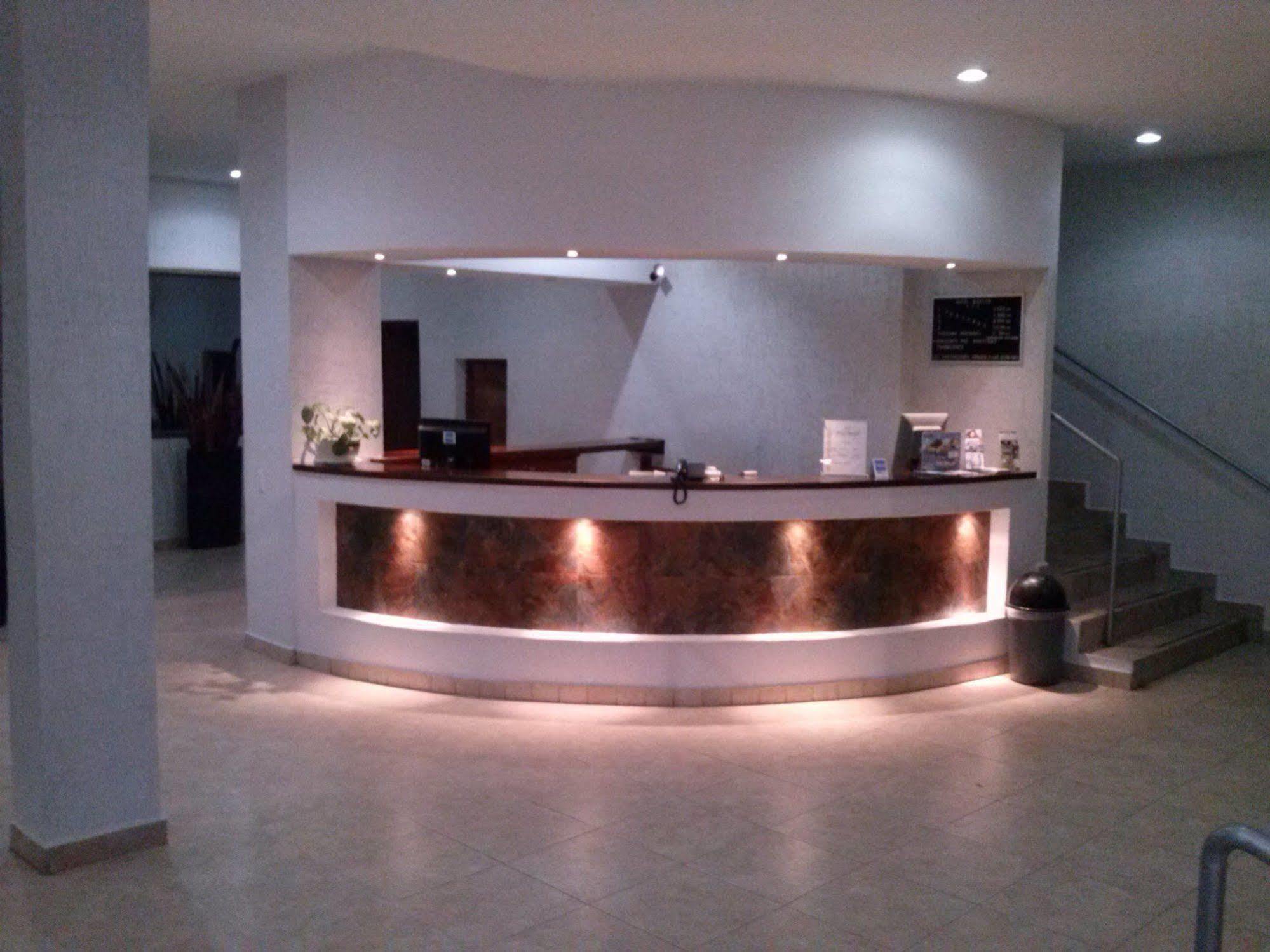 Hotel Marlyn Puerto Vallarta Extérieur photo